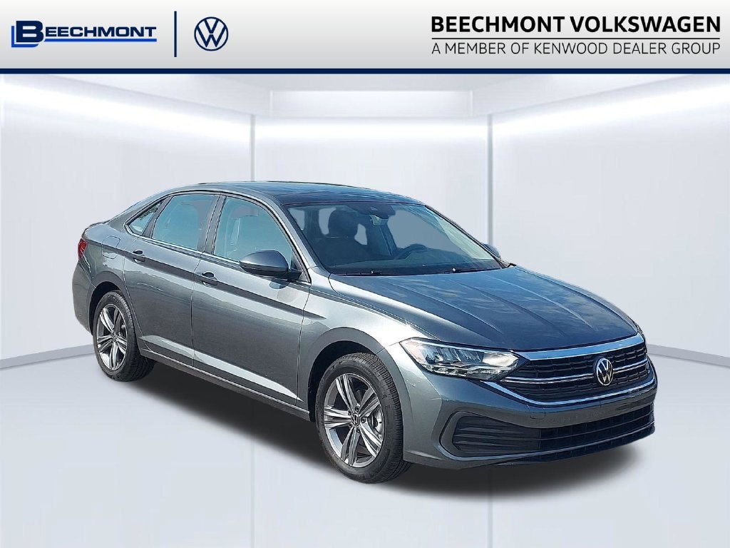 Used 2024 Volkswagen Jetta 1.5T SE Sedan