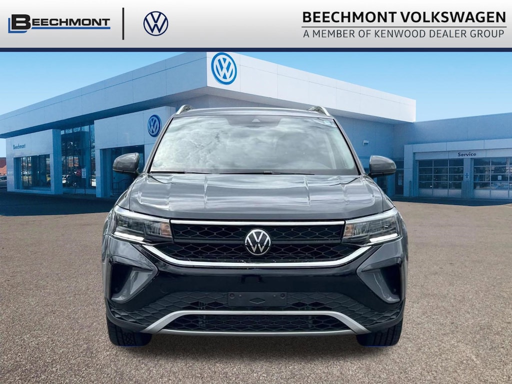 Used 2023 Volkswagen Taos 1.5T SE SUV