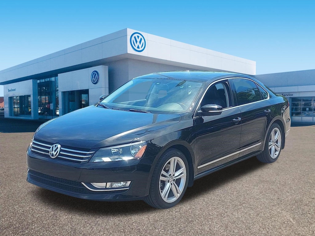 Used 2015 Volkswagen Passat 1.8T SE Sedan