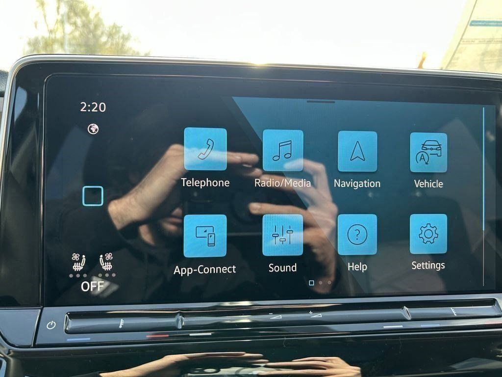 2026 Volkswagen Atlas SE w/Tech - Photo 17