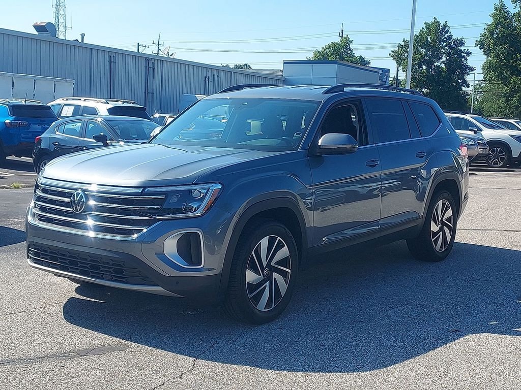 Certified 2025 Volkswagen Atlas 2.0T SE w/Technology SUV