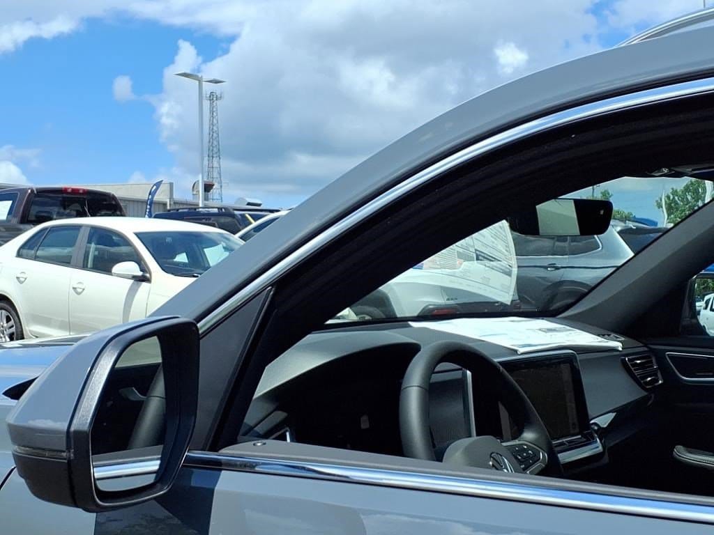 2025 Volkswagen Atlas Cross Sport SEL Premium R-LINE - Photo 22