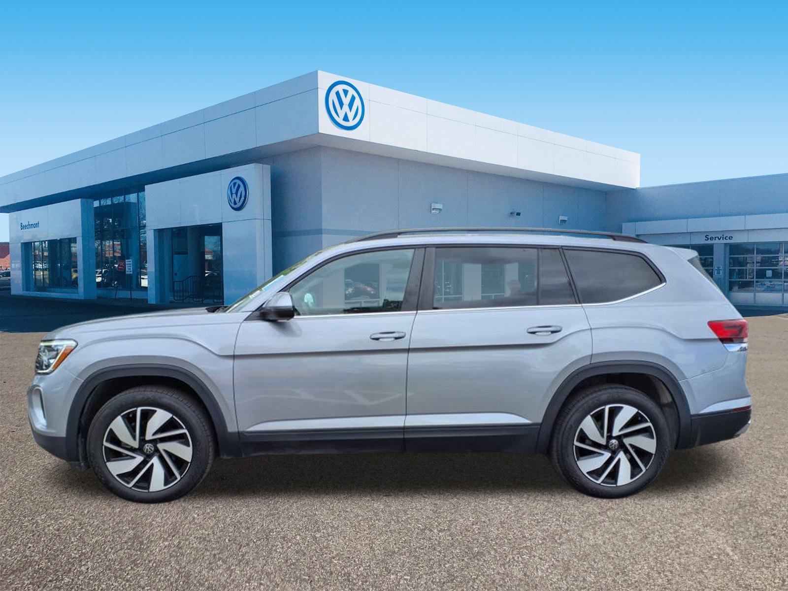 2024 Volkswagen Atlas SE Technology photo 4