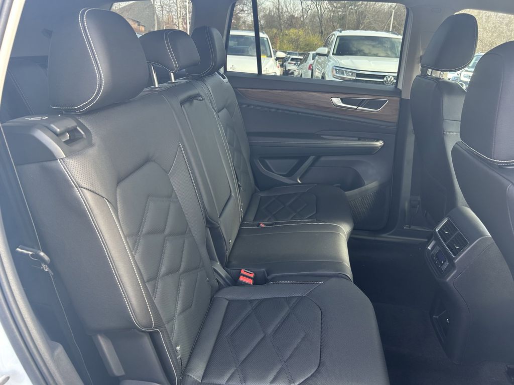 2026 Volkswagen Atlas SE - Photo 24