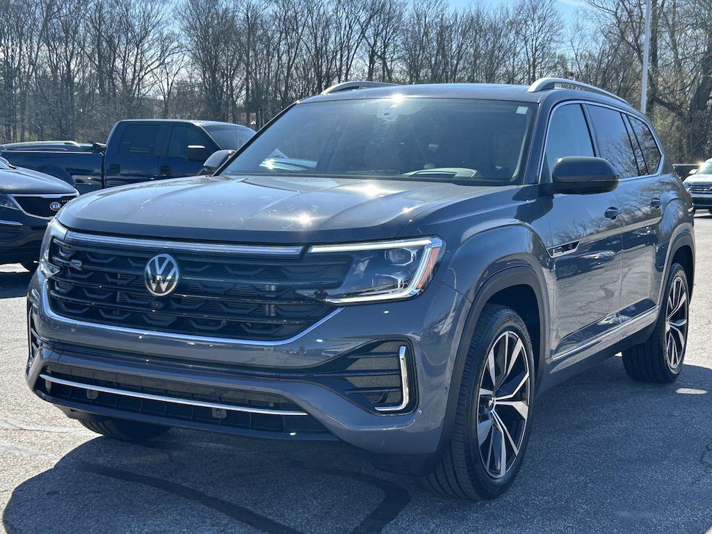 Certified 2025 Volkswagen Atlas 2.0T SEL Premium R-Line SUV