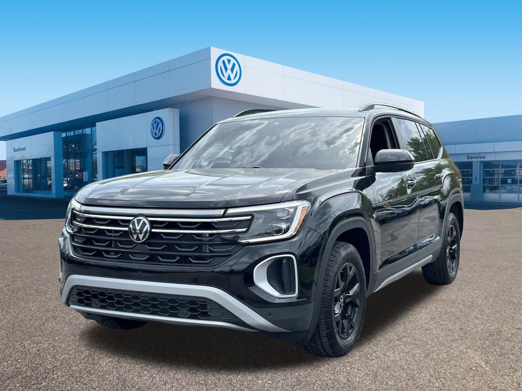 Certified 2025 Volkswagen Atlas 2.0T Peak Edition SUV