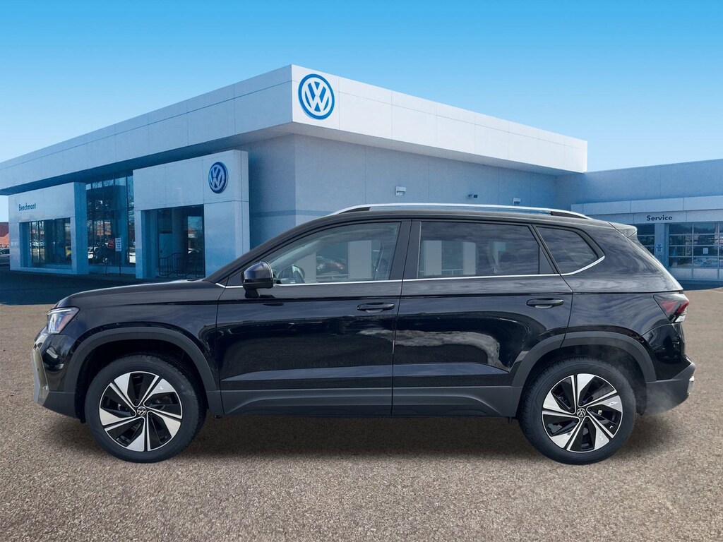 New 2026 Volkswagen Taos 1.5T SE SUV