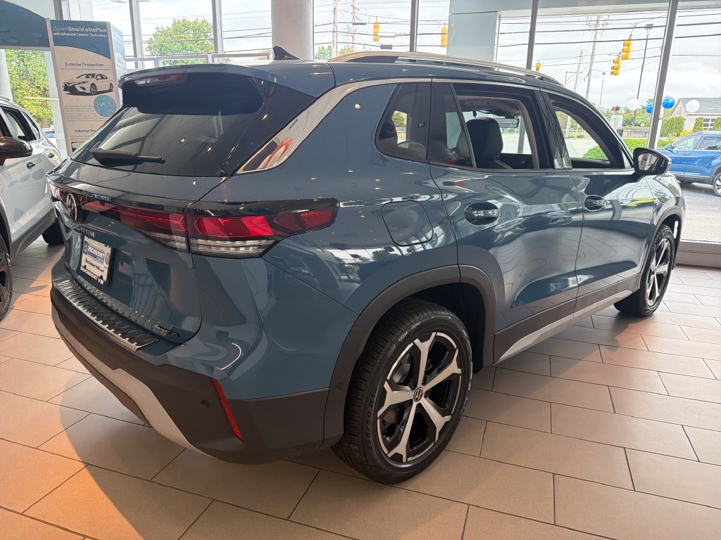New 2026 Volkswagen Tiguan SE SUV