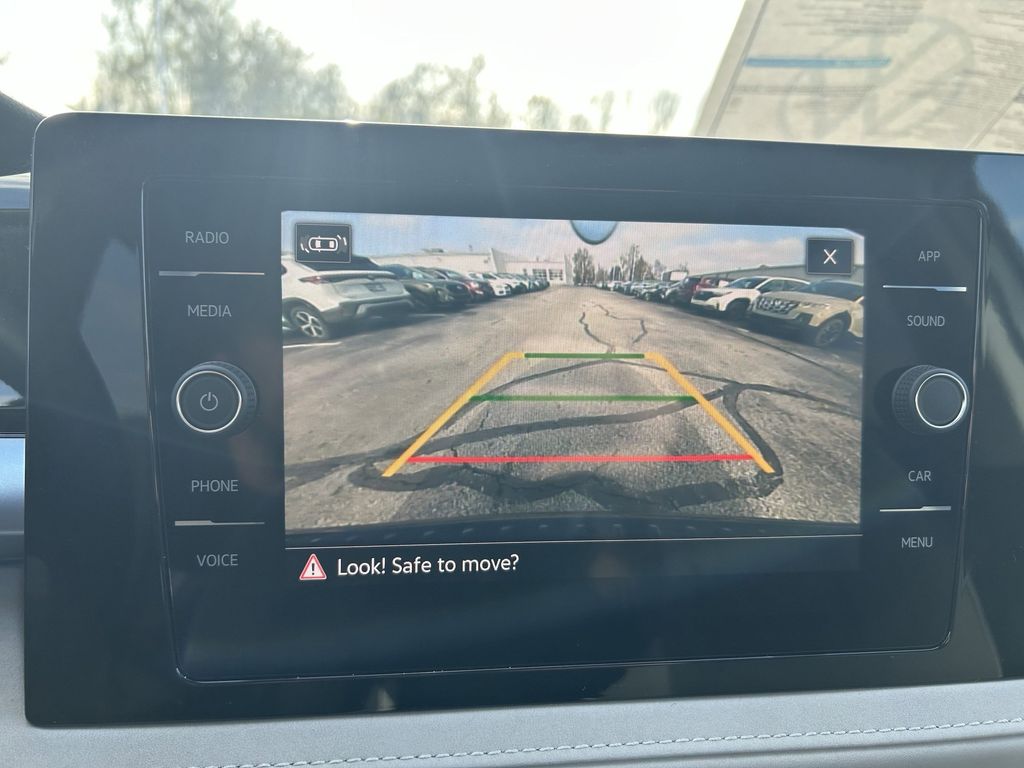 2026 Volkswagen Taos SE - Photo 17