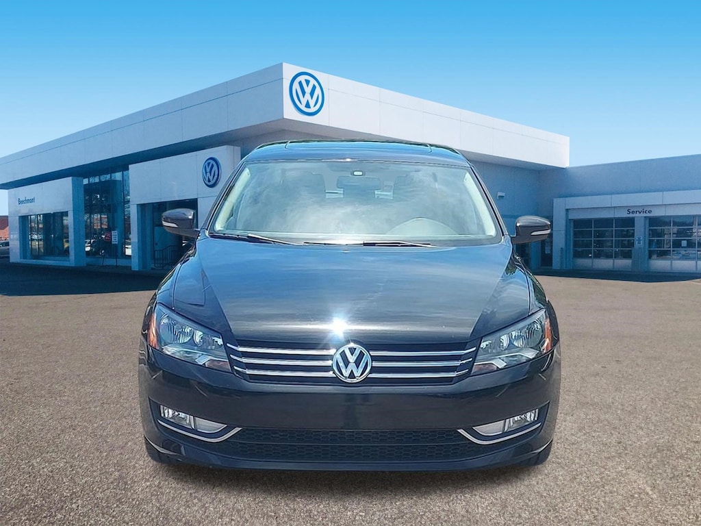 Used 2015 Volkswagen Passat 1.8T SE Sedan