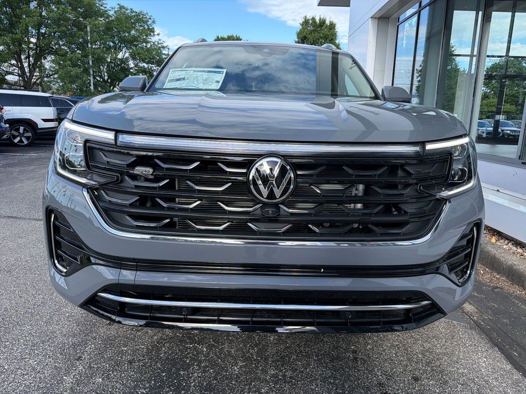 New 2026 Volkswagen Atlas 2.0T SEL Premium R-Line SUV