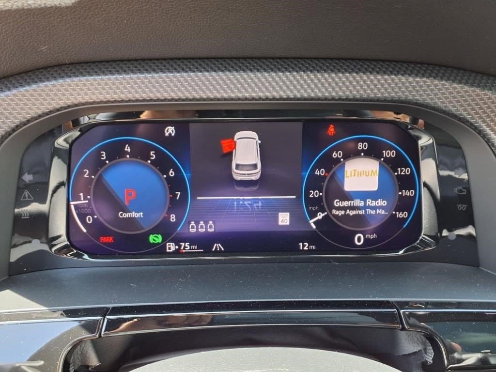 2025 Volkswagen Atlas Cross Sport SEL Premium R-LINE - Photo 13