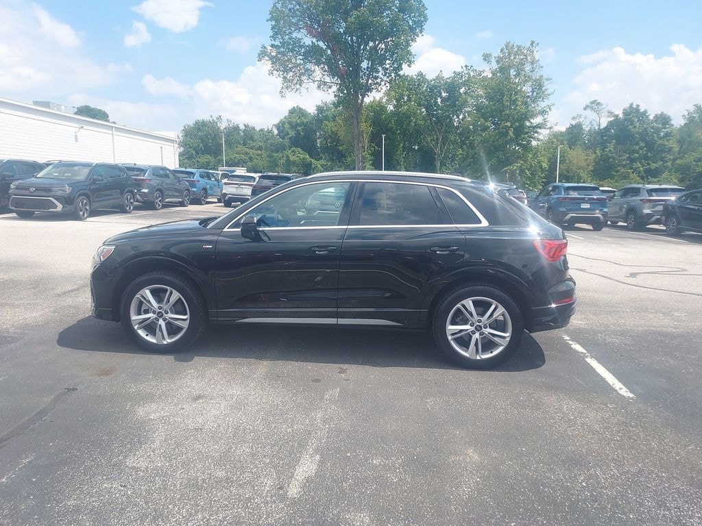 Used 2023 Audi Q3 Premium SUV