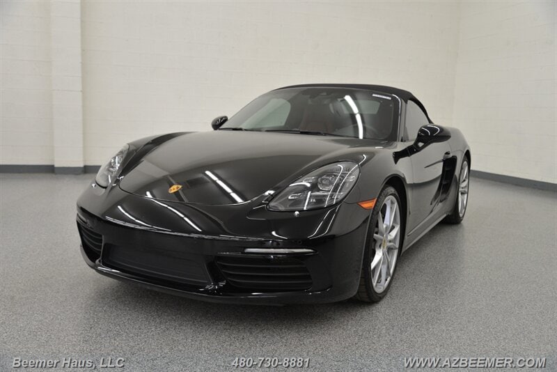 2022 Porsche 718