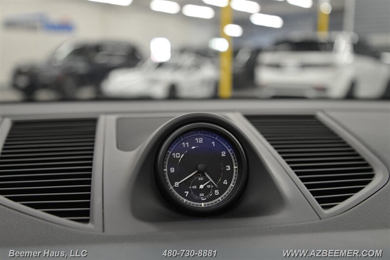 2023 Porsche Macan Base - Photo 31