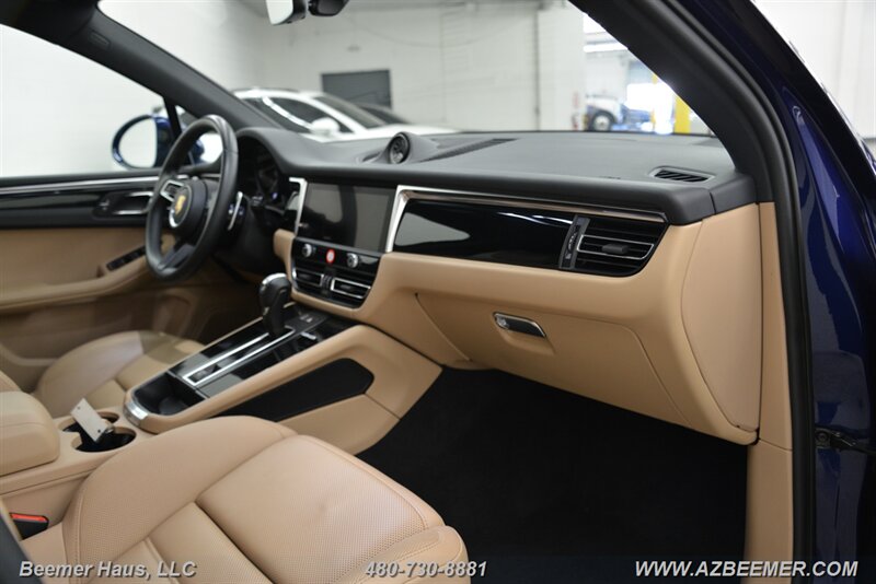 2023 Porsche Macan Base - Photo 19