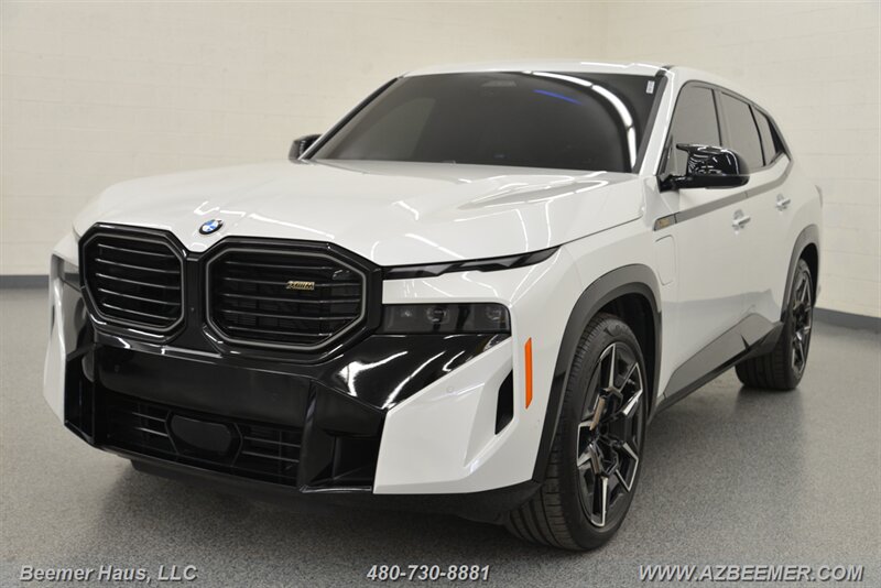 2024 Bmw XM photo 2