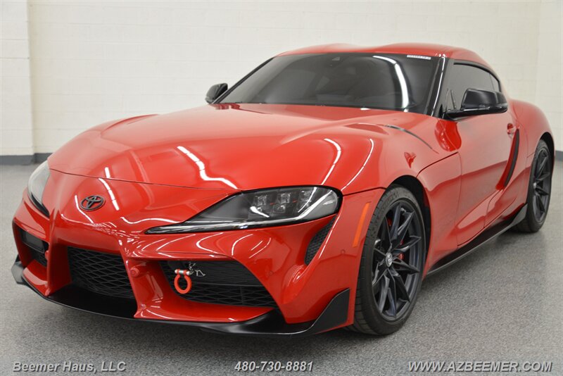 2024 Toyota Supra 3.0 photo 2
