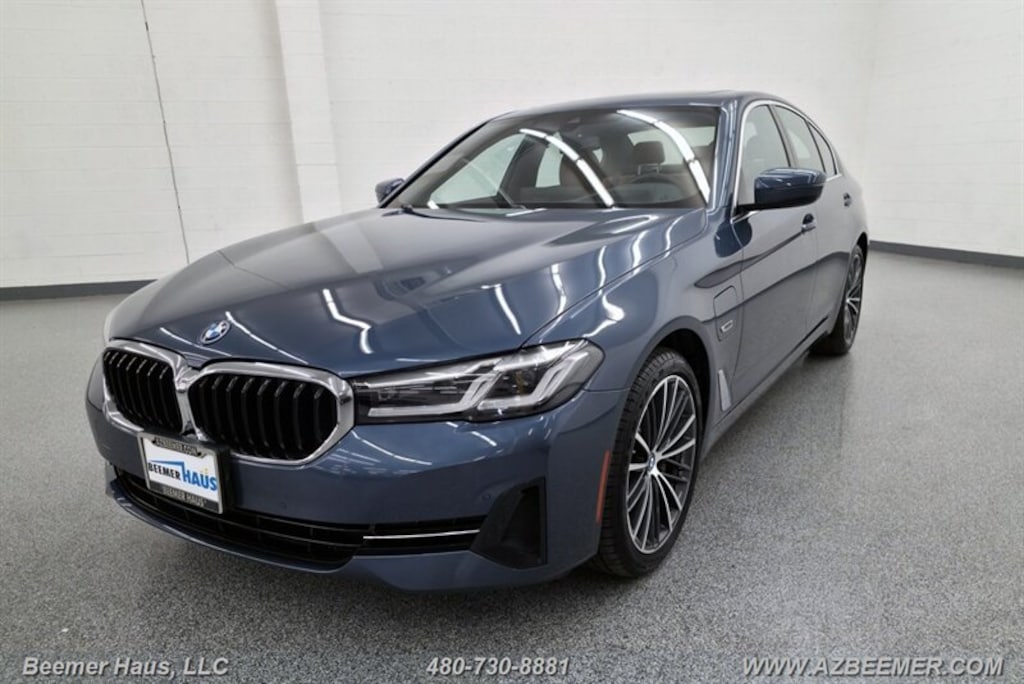 Certified 2023 BMW 530e Sedan