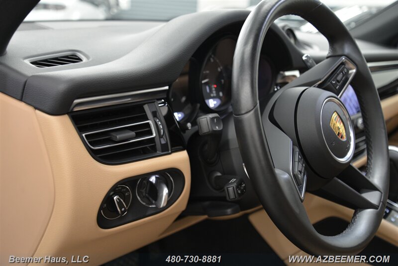 2023 Porsche Macan Base - Photo 37