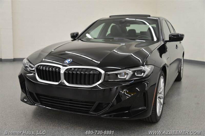 2023 BMW 330e 330e Sedan