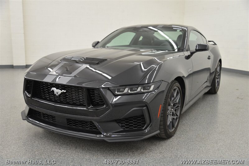 2024 Ford Mustang GT photo 2