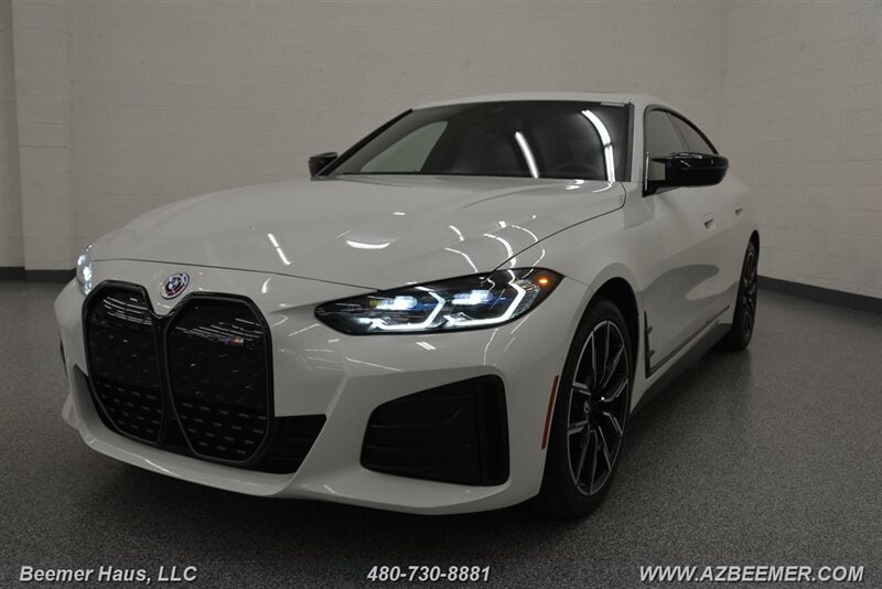 2023 BMW i4 M50's photo