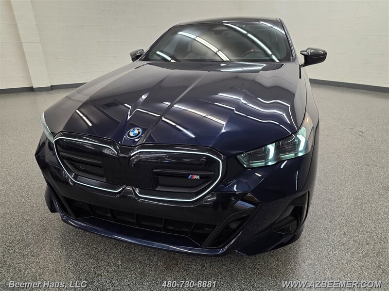 2024 BMW i5