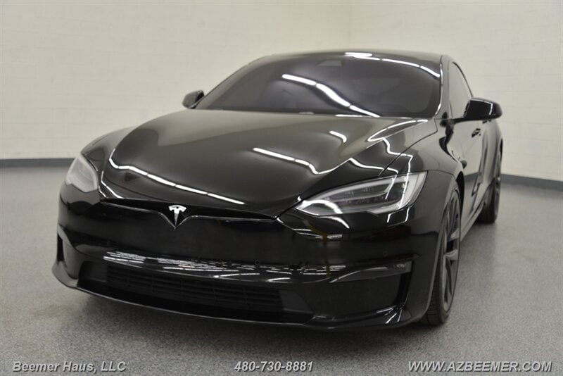 2022 Tesla Model S Plaid's photo