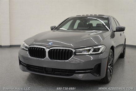 2022 BMW 530e Sedan