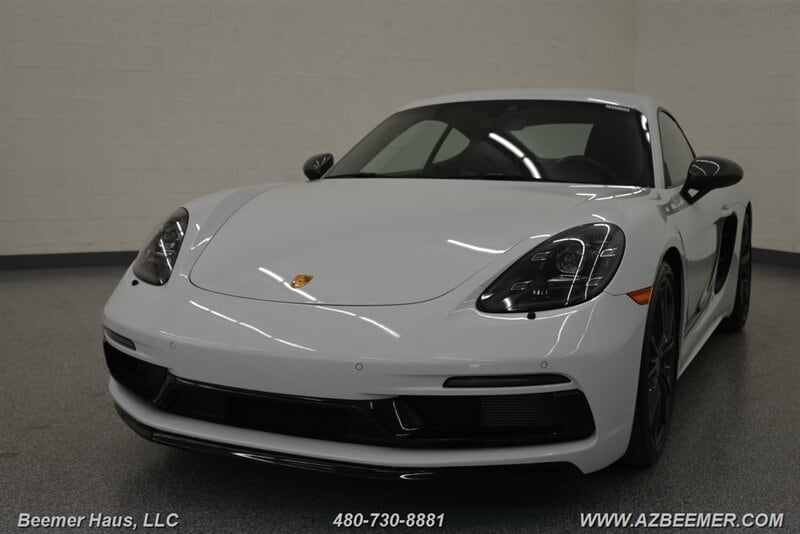 2022 Porsche 718
