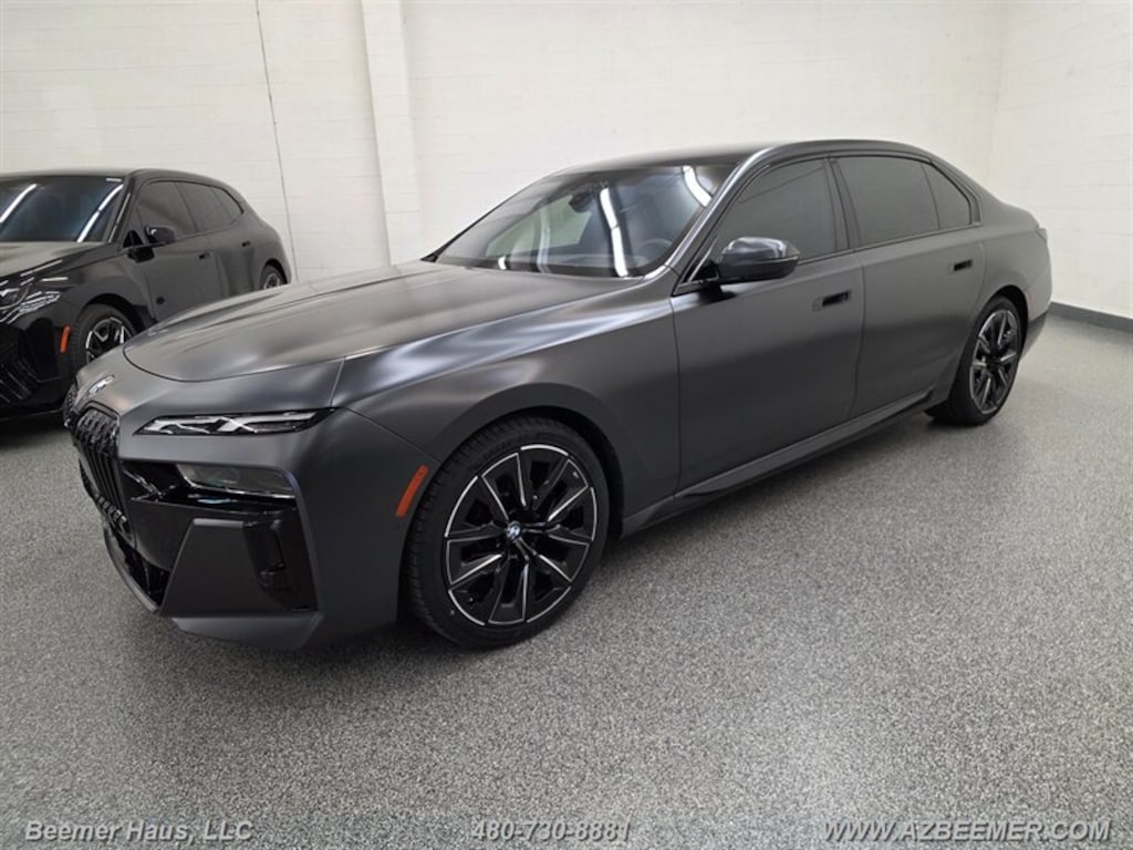 Certified 2023 BMW 760i xDrive Sedan