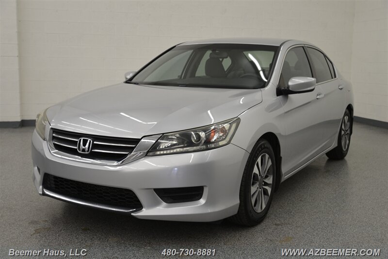 2013 Honda Accord LX photo 2