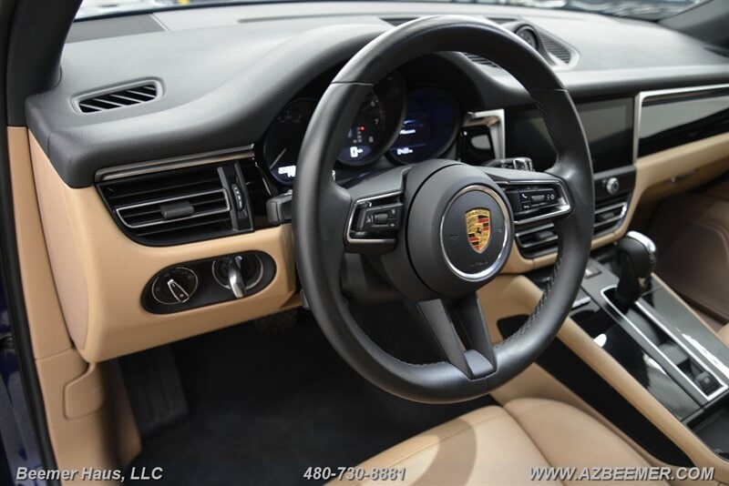2023 Porsche Macan Base - Photo 16
