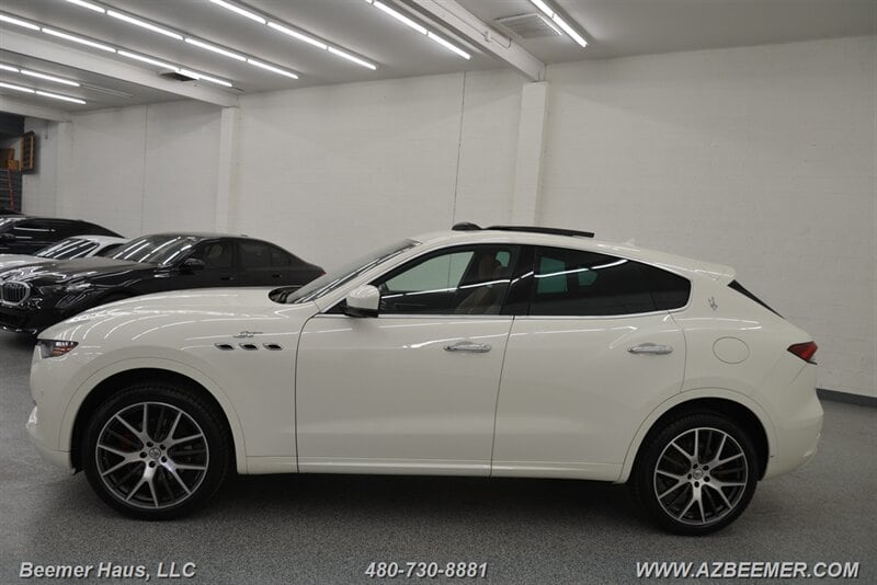 2022 Maserati Levante GT photo 4