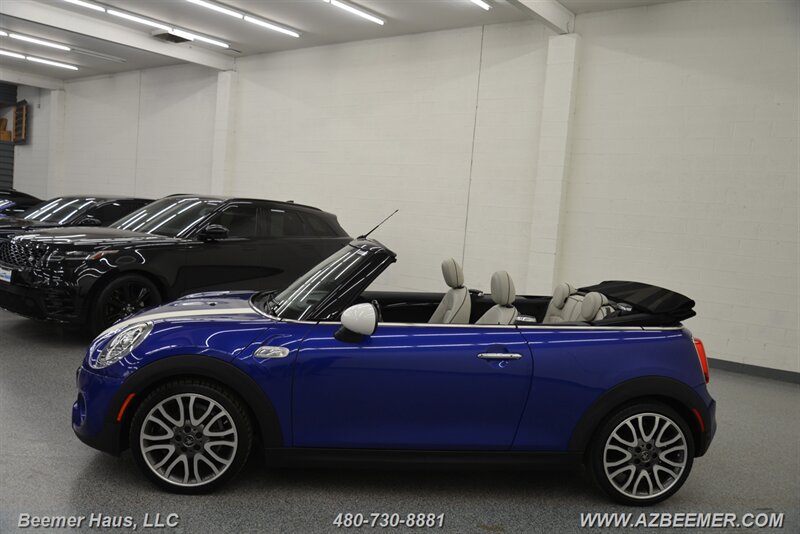 2019 Mini Cooper Convertible S photo 4