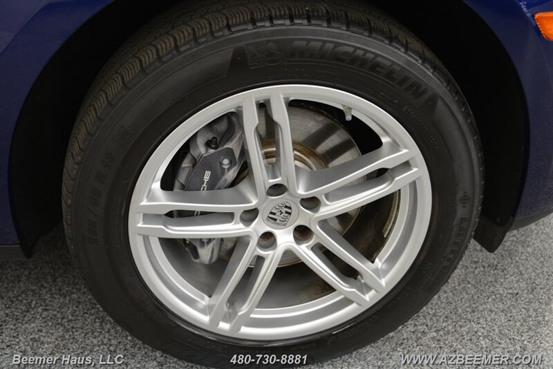 2023 Porsche Macan Base - Photo 44