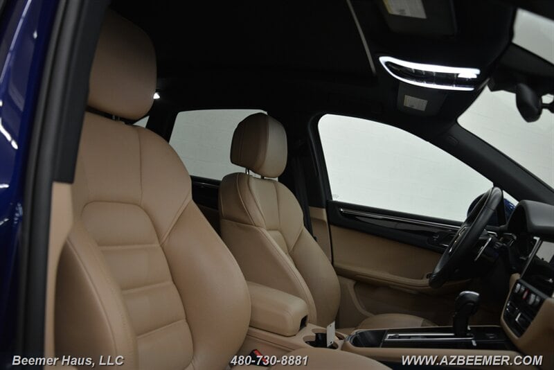 2023 Porsche Macan Base - Photo 18