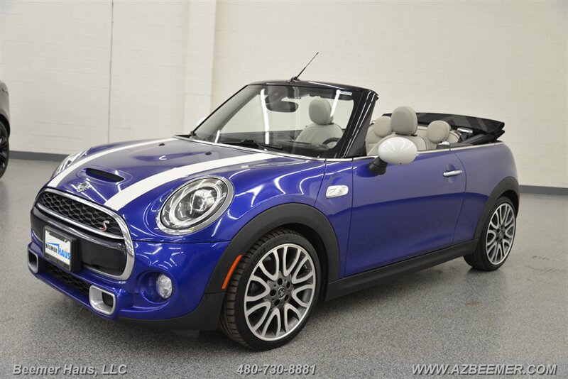 2019 Mini Cooper Convertible S photo 3
