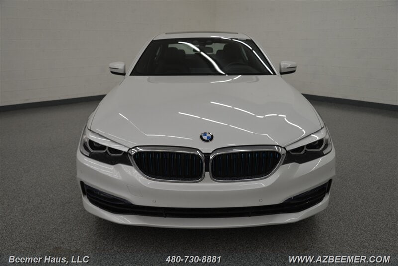 2018 BMW 5 Series 530e - Photo 6