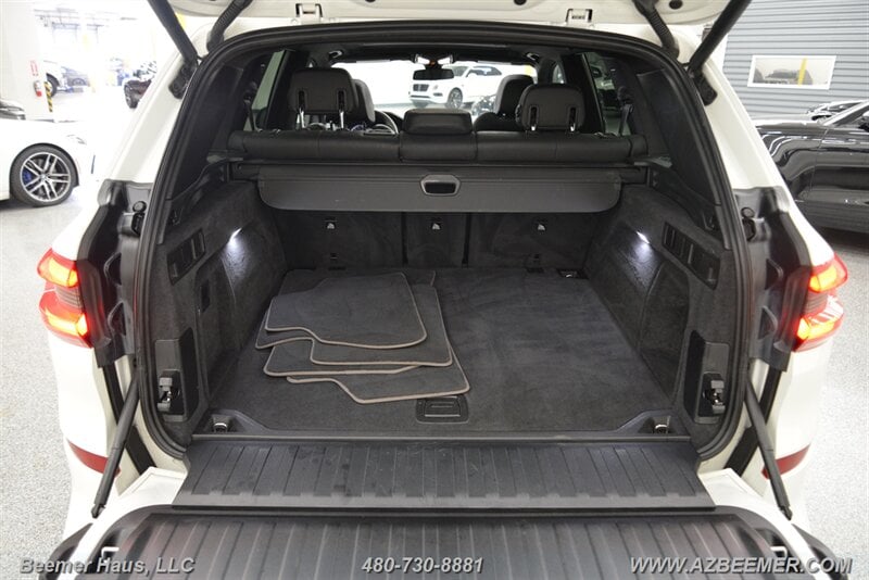 2020 BMW X5 40i - Photo 46
