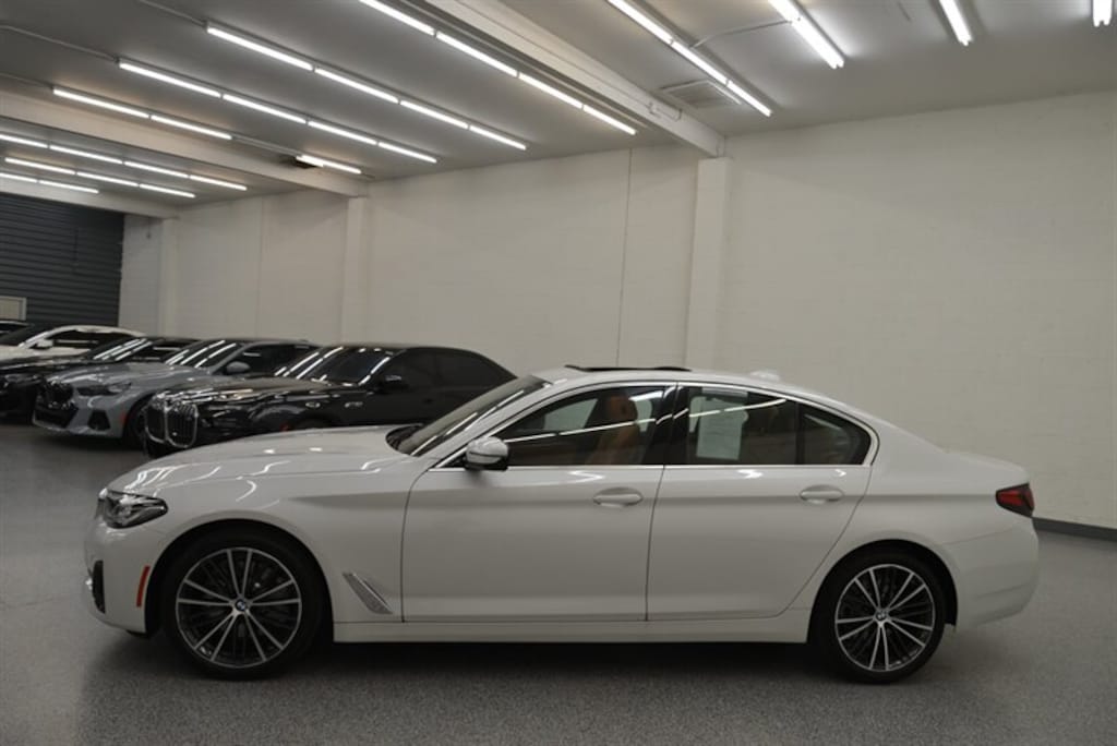 Used 2023 BMW 530i Sedan