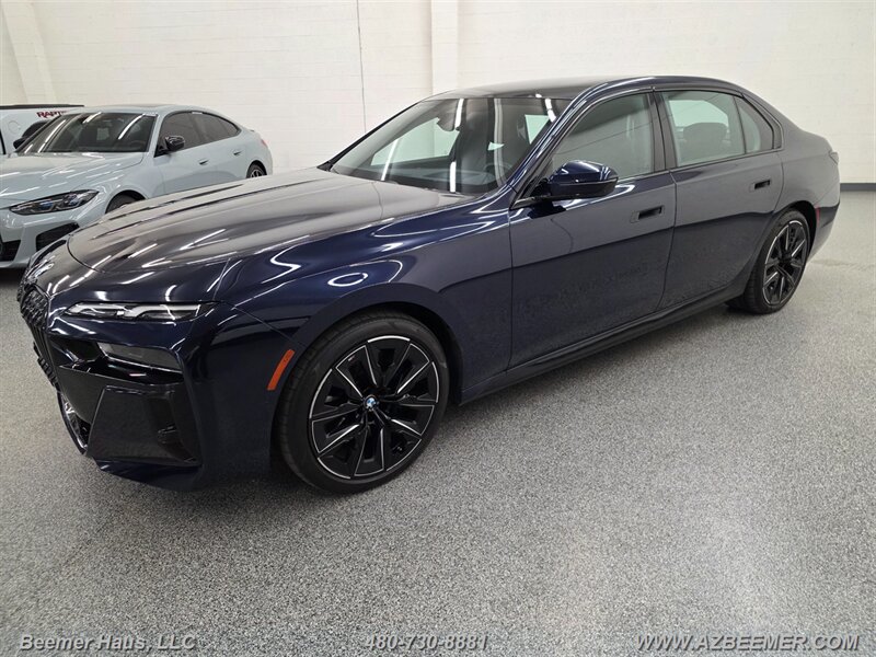 Certified 2024 BMW 760i xDrive Sedan