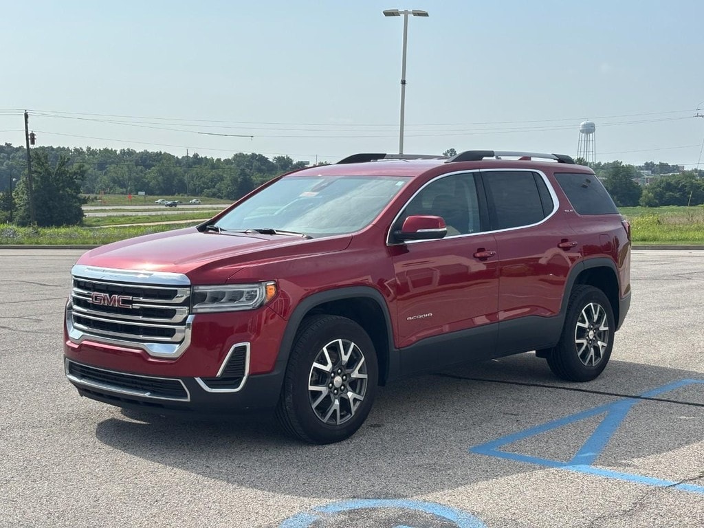 2023 GMC Acadia SLE - Photo 11