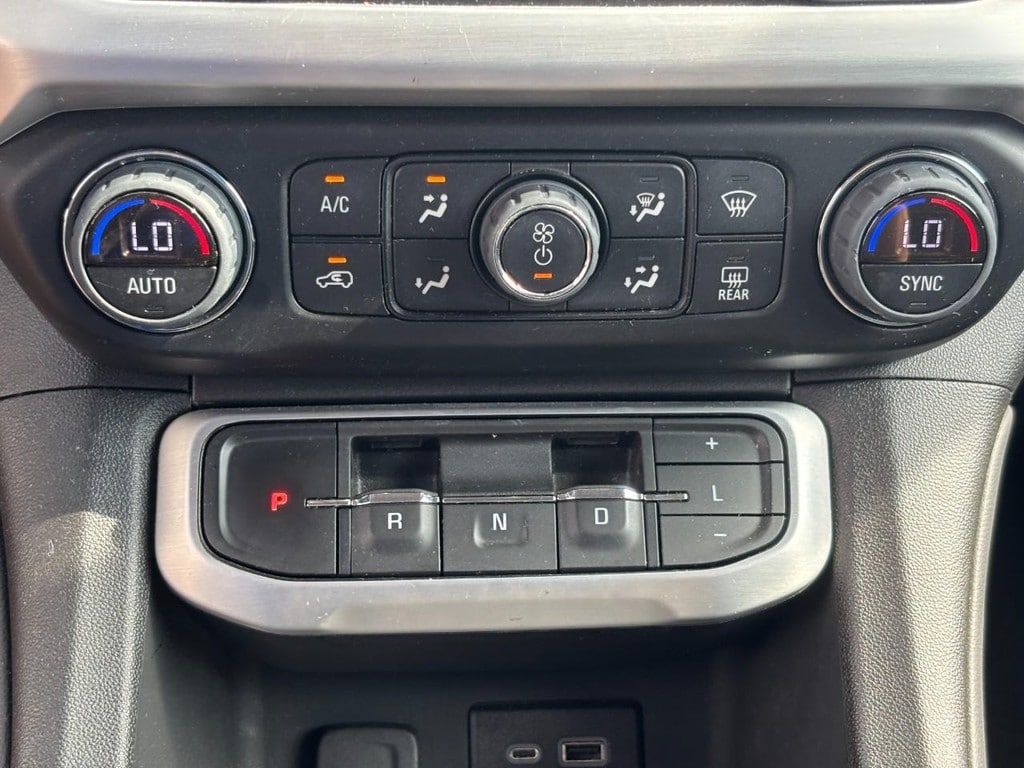 2023 GMC Acadia SLE - Photo 26