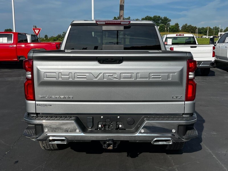 2023 Chevrolet Silverado 1500 LTZ photo 3