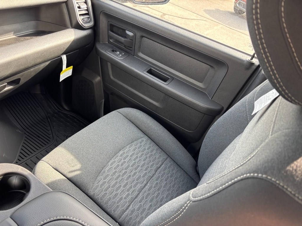 2026 RAM 2500 Tradesman - Photo 12