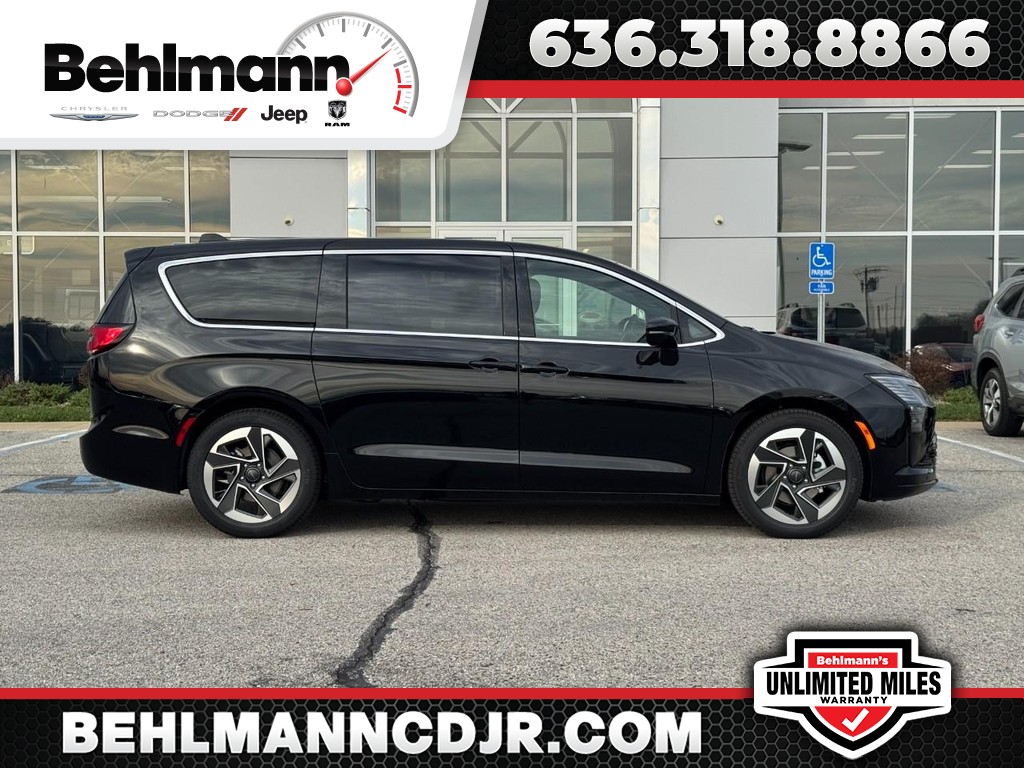 2027 Chrysler Pacifica