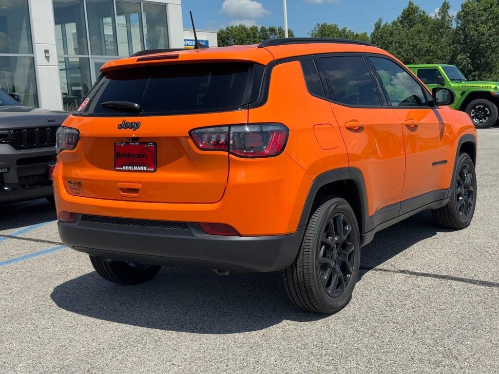 New 2026 Jeep Compass LATITUDE ALTITUDE 4X4 Sport Utility