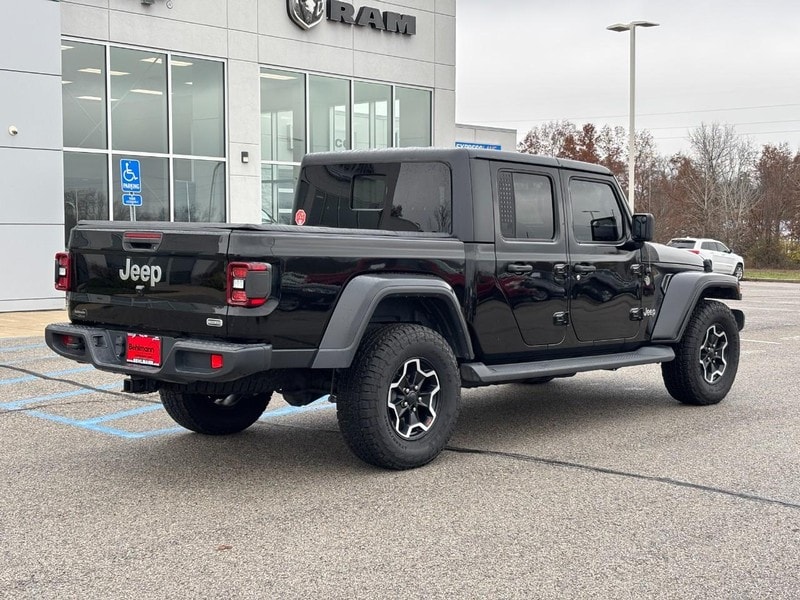 2021 Jeep Gladiator Overland photo 2
